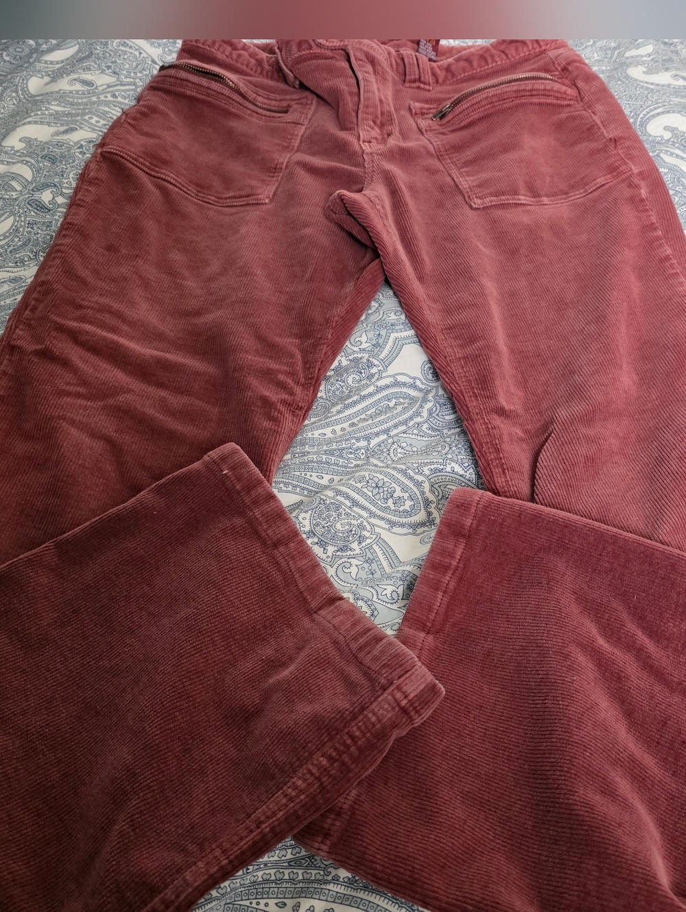 4/$67 Deal! Vintage Nevada Women’s Boot Cut Corduroy Jeans in Dusty Rose